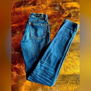 Buckle Black skinny Jean